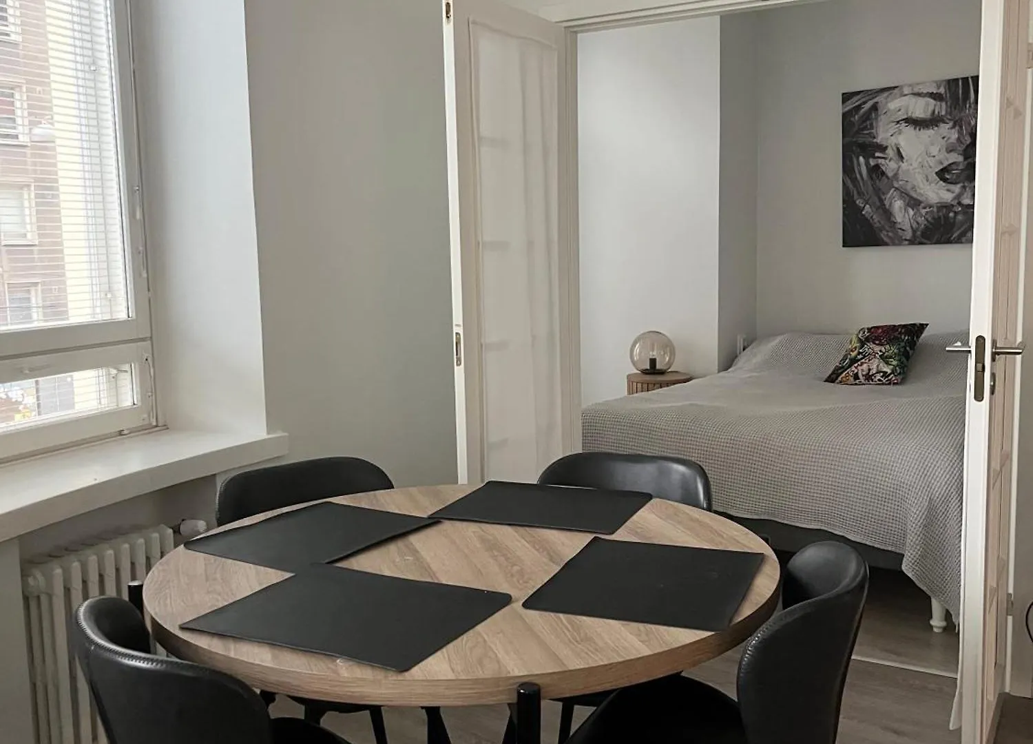 Charming & Cozy Apartment In Downtown Helsinki Finland